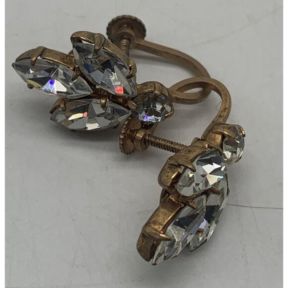 Vintage Mixed Lot 8 Pairs Clip On Earrings Monet Trifari Vendome Plus Read - Picture 10 of 14